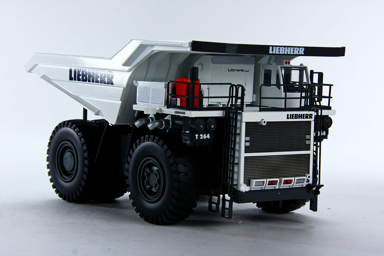 Liebherr T264 Mining Truck | Proxibid