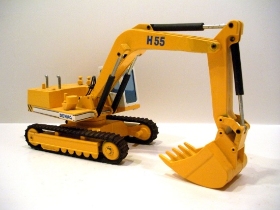 Demag H55 Excavator