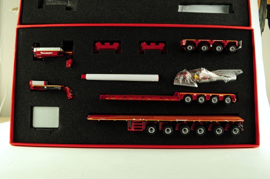 Mammoet Set of 3 Mammoet Trailers