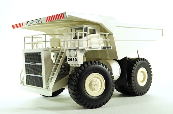 Liebherr KL2450 Mining Truck
