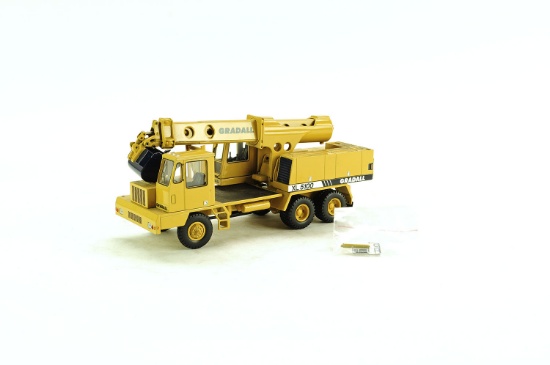 Gradall XL5100 Truck Mounted Excavator