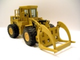 Caterpillar 966F Log Loader