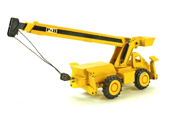 O&K R210 2-Axle Crane - Yellow