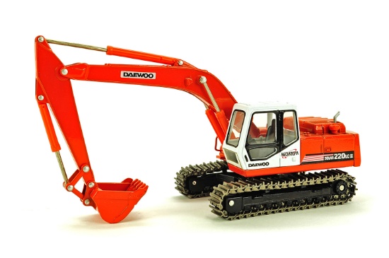 Daewoo 220 LC-III Excavator