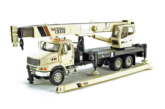National 1400 Truck Crane - Sample