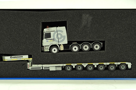 Mercedes Actros w/Goldhofer 6-Axle Center Steer - Grohmann