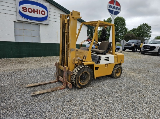 Komatsu 6000lb Forklift