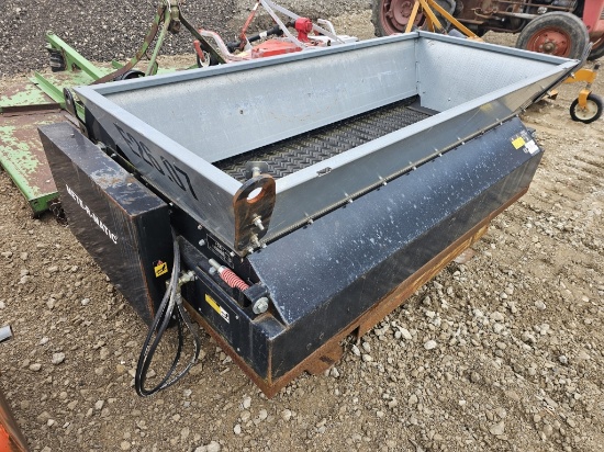 Turfco Mete-R-Matic UTM60