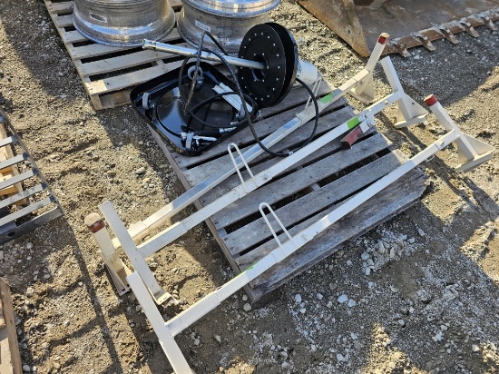 Ladder Racks for Ford E Series Van w/ Lubster