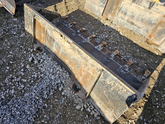 CAT 72" Skid Steer Bucket