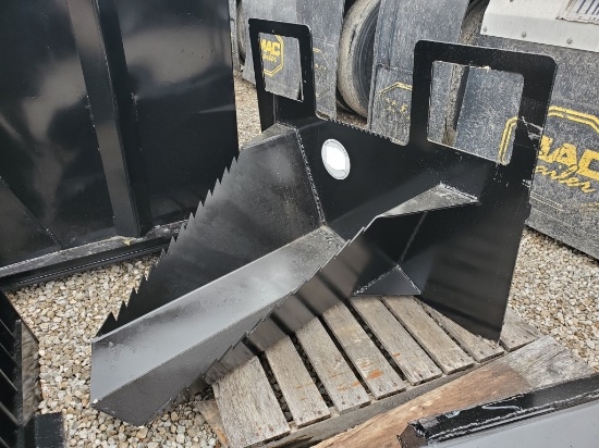 New/Unused 40" Skid Steer Spade Bucket