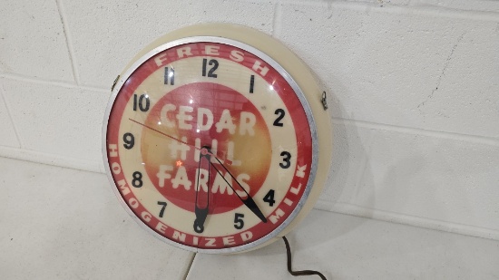 Cedar Hill Farms Light Up Clock 16" Round