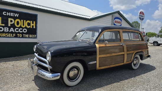 1949 Ford Woody