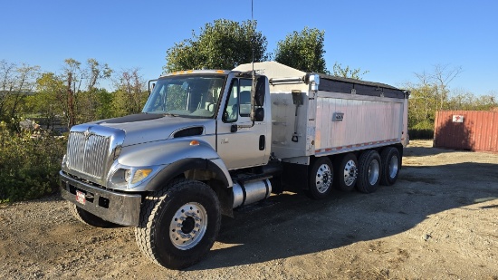 2006 International 7500 HT570 Quad Axle Dump Truck | Online Auctions ...