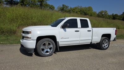 2017 Chevrolet Silverado Pickup Truck