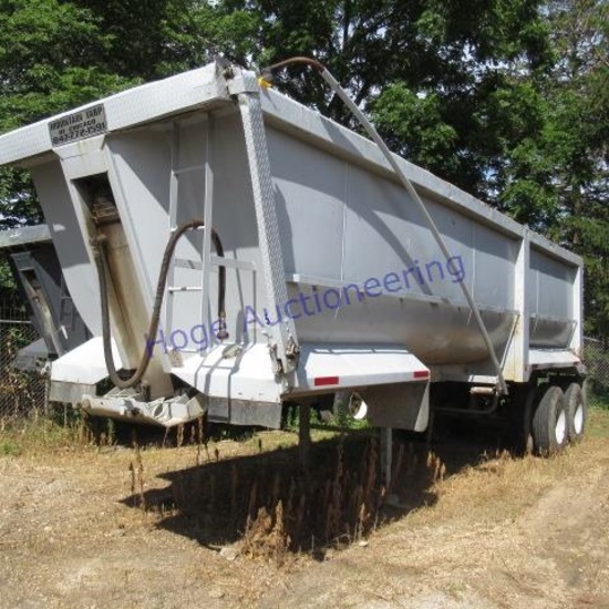 "1996 HilBilt end dump semi trailer 26ft, tarp, 11R22.5 tires