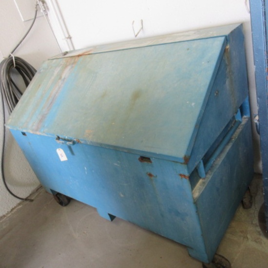 Large job box on wheels 60.5"W 47"T 31"D