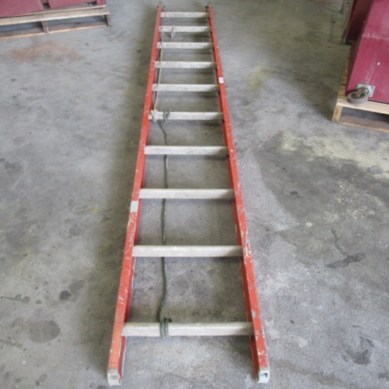 10 step fiberglass ladder