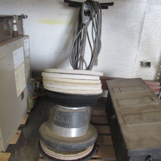 Clarke FM170 floor scrubber, 110V
