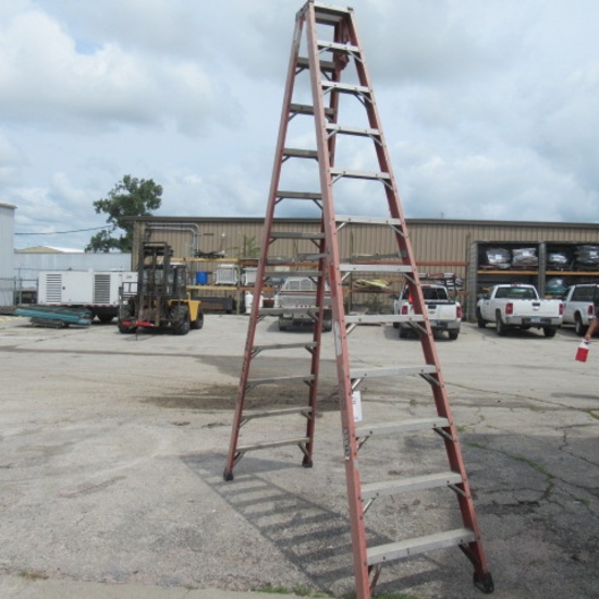 12ft fiberglass dbl sided step ladder