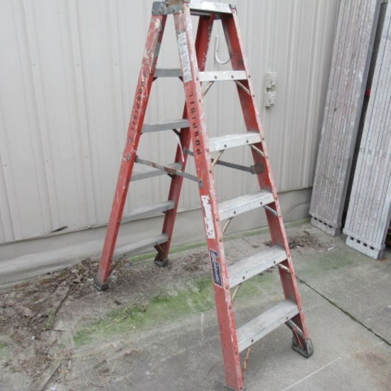 6ft fiberglass step ladder, dbl sided