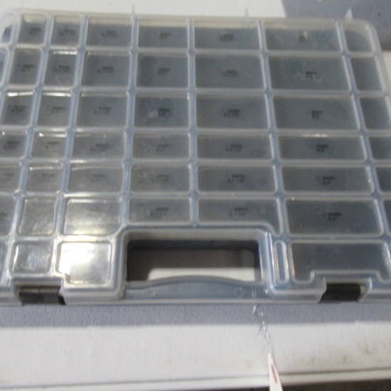 organizer w/screws