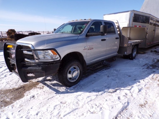 2013 Dodge Ram 3500 Heavy Duty 4x4 4-door dually