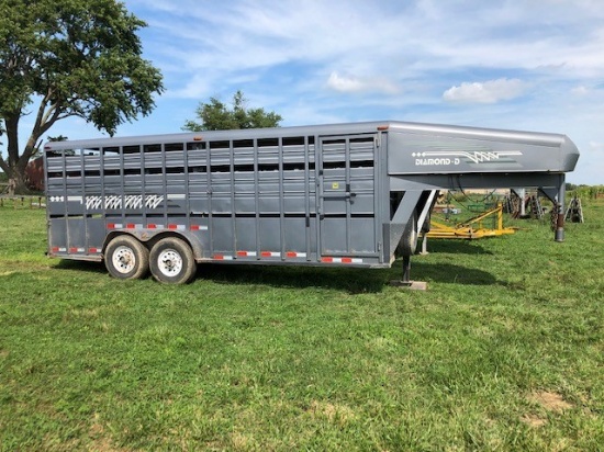 1994- Diamond D gooseneck livestock trailer. 20 Ft. wood floor (good shape)