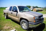 04 Chevy Z71 4x4 ext. cab pickup, cloth int. 100K+ miles 