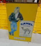 Camel Folding Display 24” H