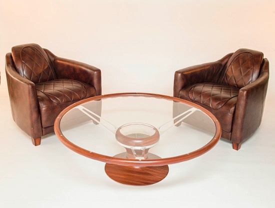 Steering wheel drinks table