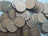 Lot of older Canadian one cent coins – Over 75 coins