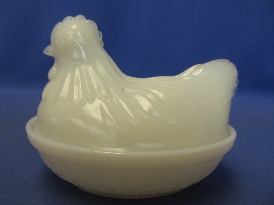 Vintage Milk Glass Hen on Nest Trinket Box – no chips or cracks – 3”x 4” Oval Box – Appx 3 1/2” Tall