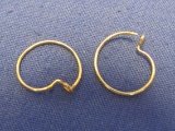 Pair of 14 Kt Gold Wire Earrings – 5/8” - Weight is 0.6 gram – Good condition