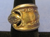 Silverplate Spoon Ring – Engraved “V” - Floral Design - Size 6.5 – Good vintage condition