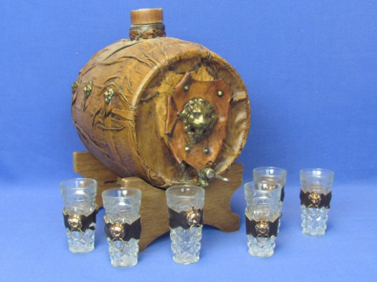 Leather Wrapped Glass Barrel/Keg w 6 Shot Glasses – Lion Head Decorations – Wood Stand