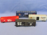 4 Toy Train Cars – Maker Unknown – Southern Pacific & more – Longest is 7”