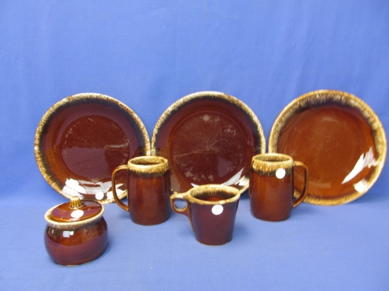 Vintage Hull Ovenware: 3 10” Plates, 2 5” Tall Mugs, 1 3 1/2” T Coffee Cup, & Covered Sugar Bowl