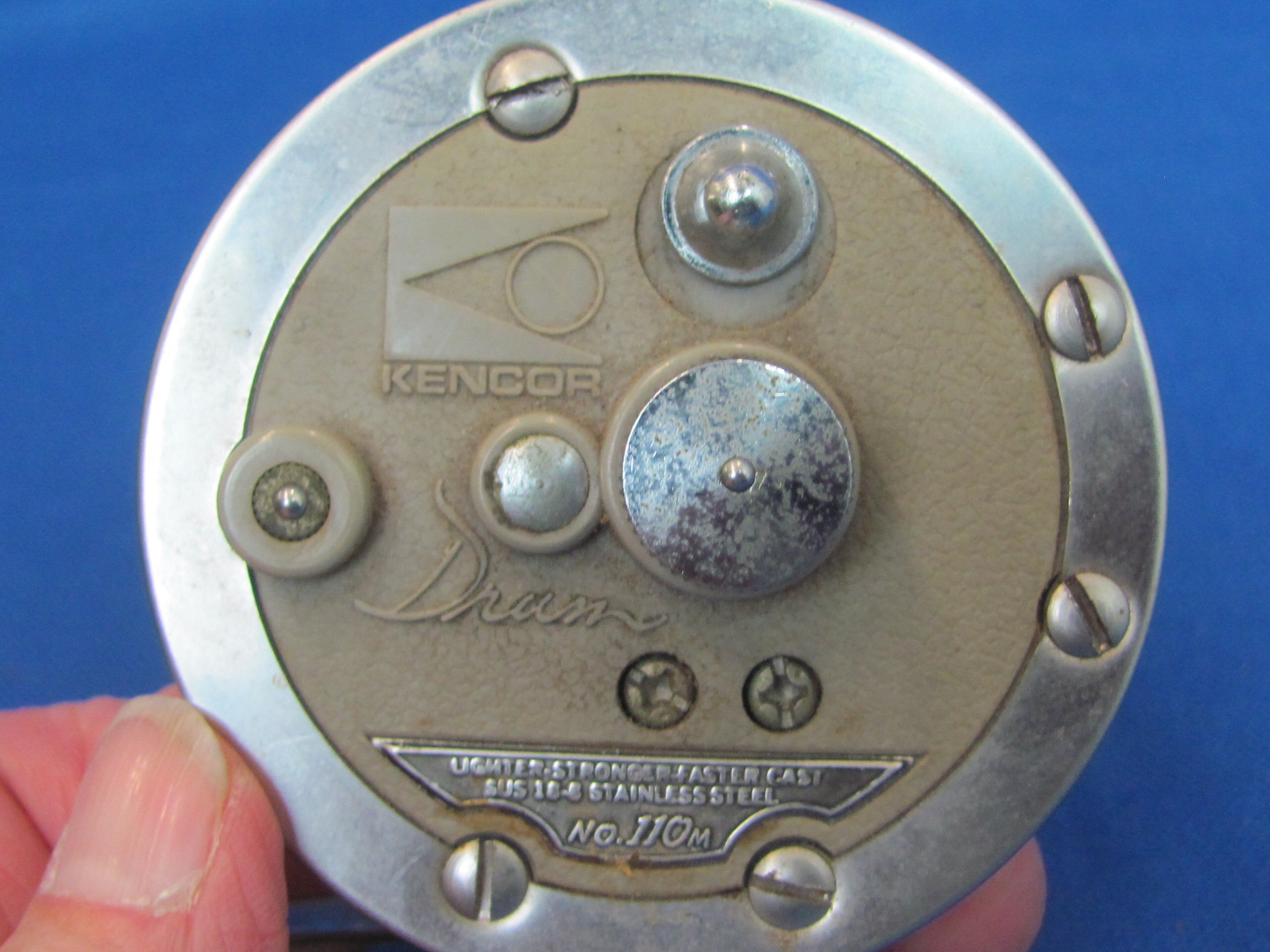 Kencor Drum Fishing Reel – No. 110m – Made in | Proxibid