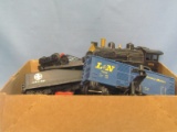 Lionel Plastic Toy Train Set & Metal Track – Wear/Dust on All Pieces – Some Rust on Tracks