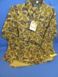 Woolrich  100% Virgin Wool Camouflage Pattern Shirt – Size Small – 2 Pockets w/ Velcro closures