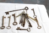 Old Lot of Mainly Skeleton Keys