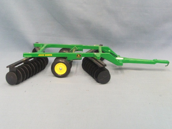 John Deere Toy Disk – Metal & Plastic Coulter Disks – Wheels Lower/Raise – Nice Condition