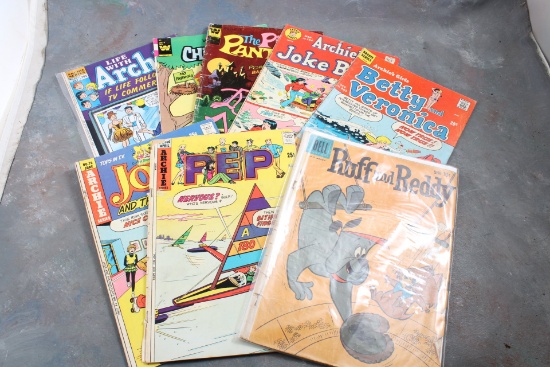 8 Vintage Comic Books ARCHIE, Ruff and Reddy 10 Cent, & Chip & Dale