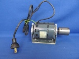 Robbins & Myers Inc. DM25128  Electric Motor: 115 Volts. 1.1 Amps, 60Hz, 1750RPM – Works