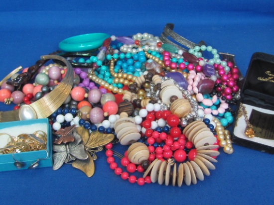 Big Lot of Costume Jewelry – Necklaces – Earrings – Bracelets & more