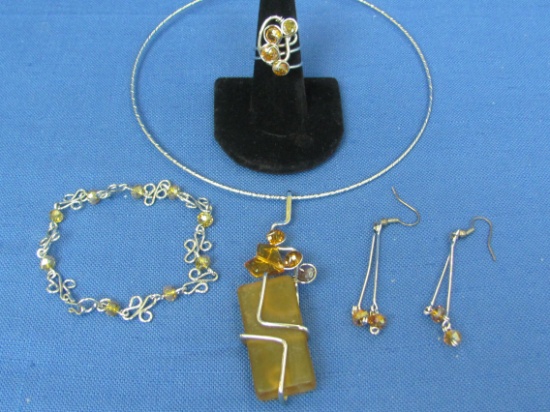 Fun Artisan Made Set – Necklace, Bracelet, Ring & Earrings – Made in Aruba