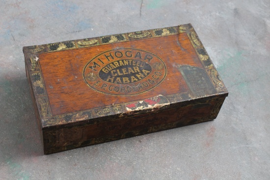 Vintage M I Hogar Metal Cigar Box Petit Coronas  2nd District New York