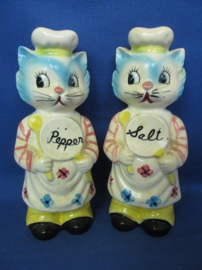 Vintage Kitty Cat Salt & Pepper Set – Appx 7 1/2” Tall – Made in Japan