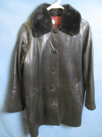 Nicole Miller Women's Small Shiny Black Leather 5-Button Coat w/ Faux Fur button-on collar